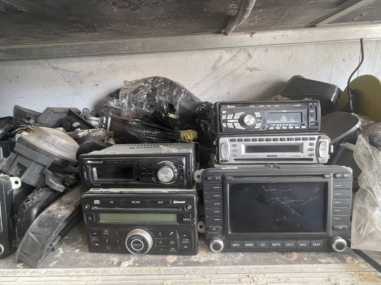 Car Tapes